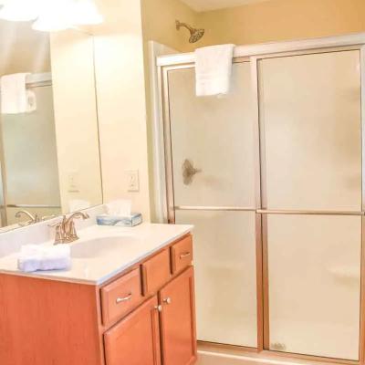 Wh Bath Ltrm Web
