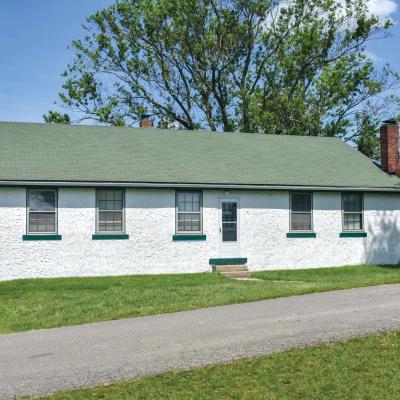 White House Exterior Web